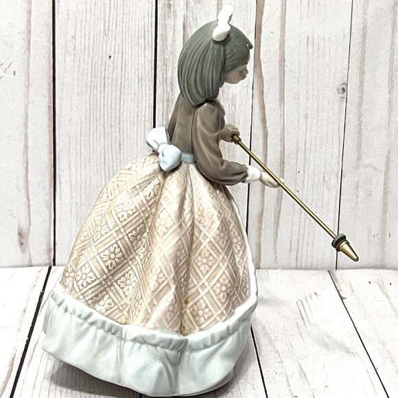 Retired Lladro 5210 Daisa 1983 Girl Bow Lace Parasol Figurine MISSING PARASOL - Picture 7 of 12